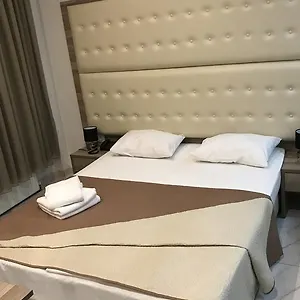 2* Otel Rex