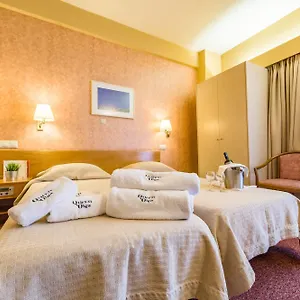 3* Otel Queen Olga